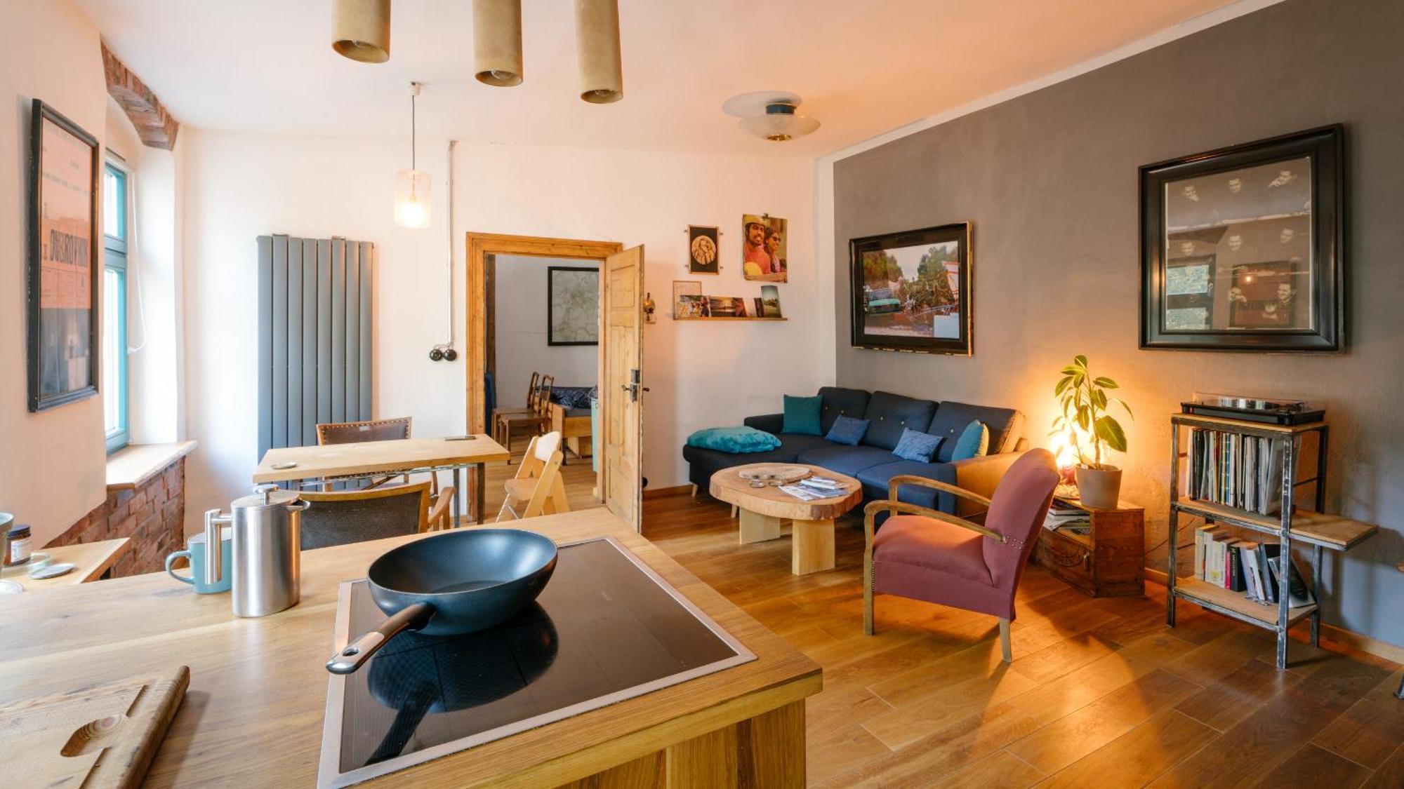 The Upholstery Tinyhouse Deluxe Eco Chalet Kreativ Citynah Chemnitz Exterior foto
