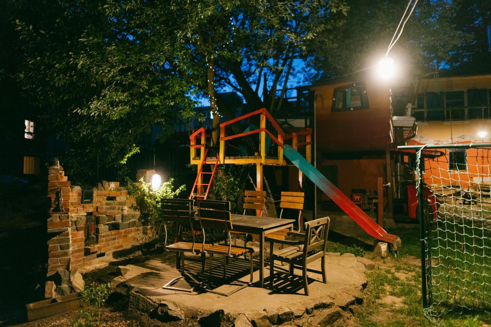The Upholstery Tinyhouse Deluxe Eco Chalet Kreativ Citynah Chemnitz Exterior foto