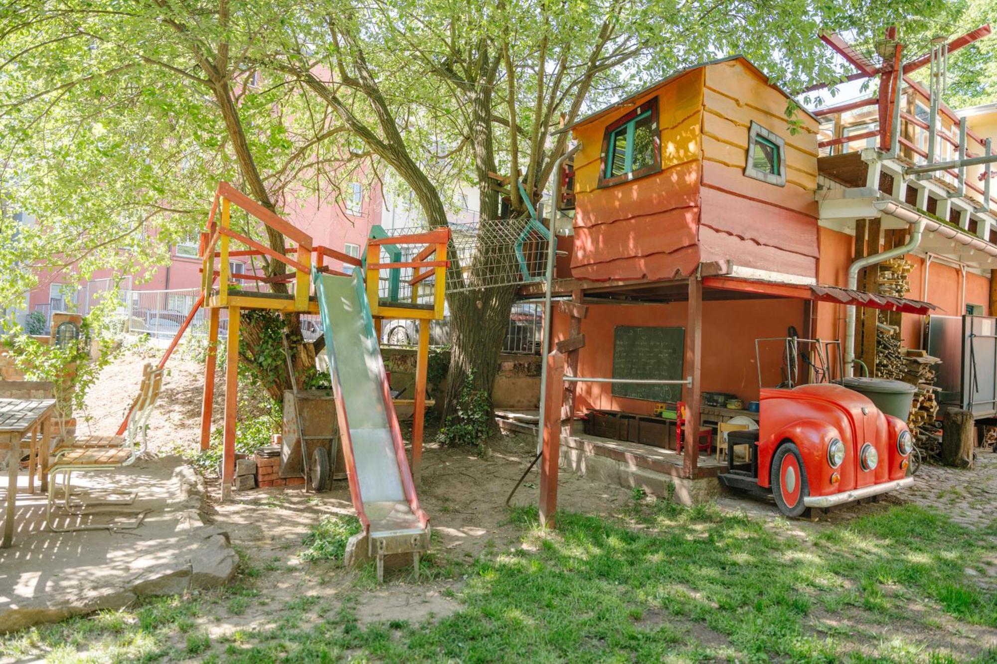 The Upholstery Tinyhouse Deluxe Eco Chalet Kreativ Citynah Chemnitz Exterior foto